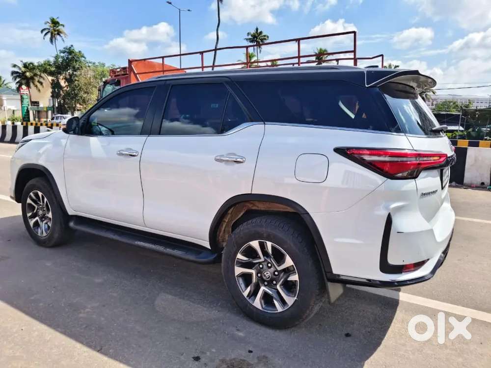 Toyota Fortuner Legender 2024 Diesel Automatic