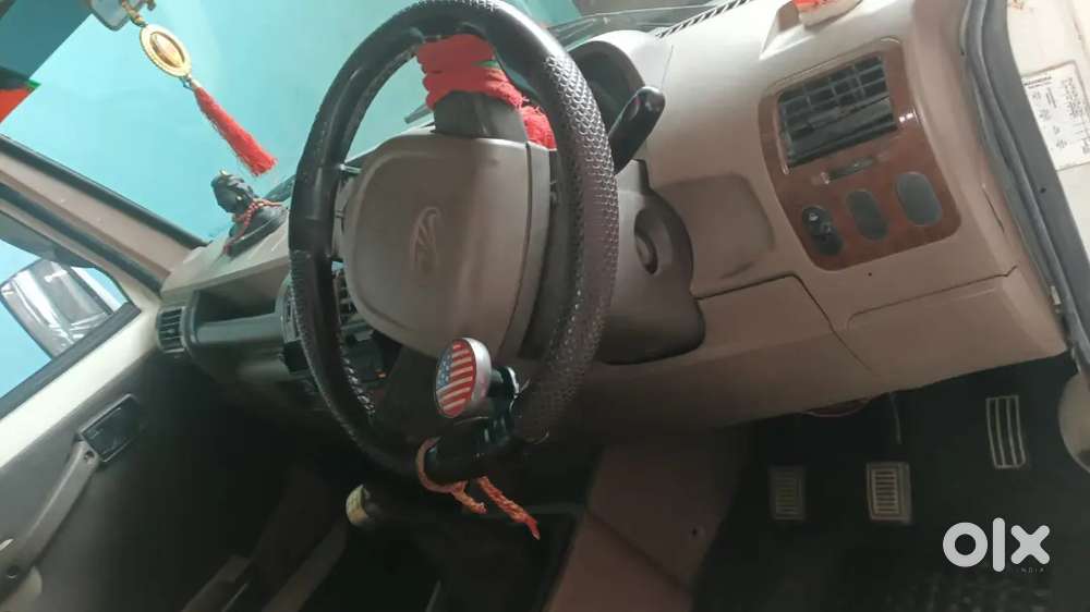 Mahindra Bolero Slx 2014