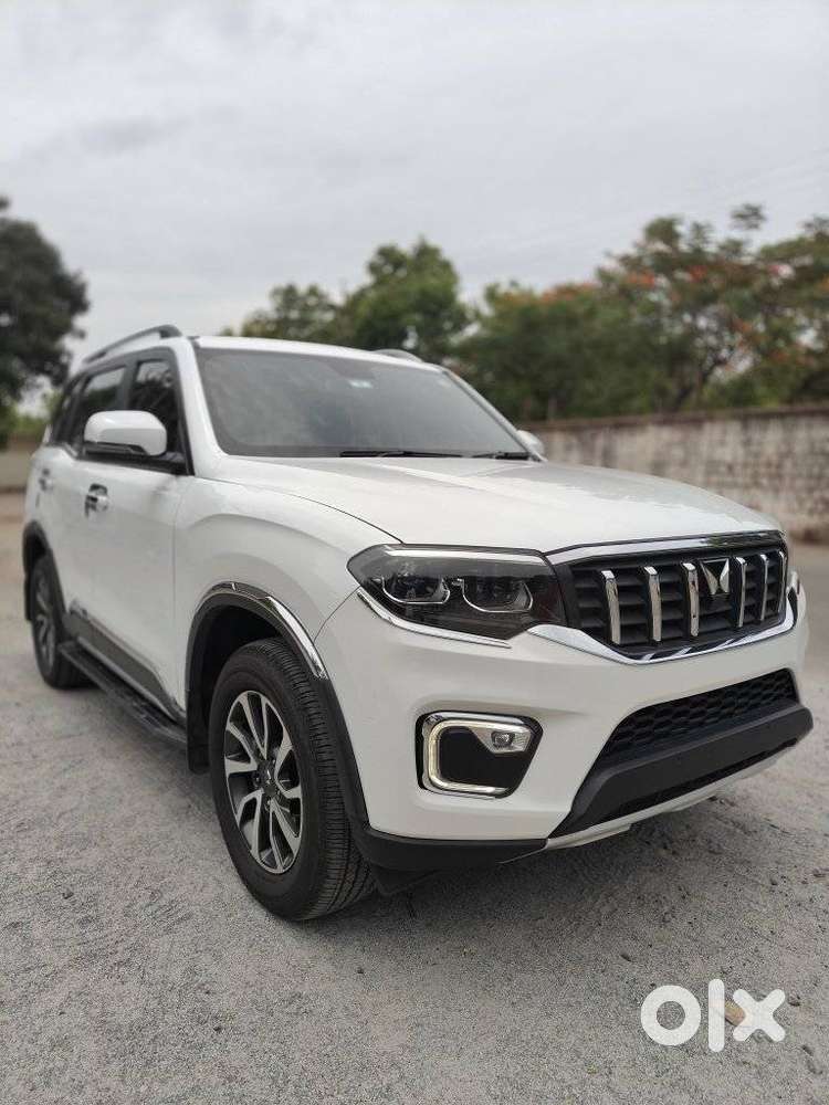 Mahindra Scorpio N Z8 Select Diesel At 2wd 7-seater, 2023, Diesel