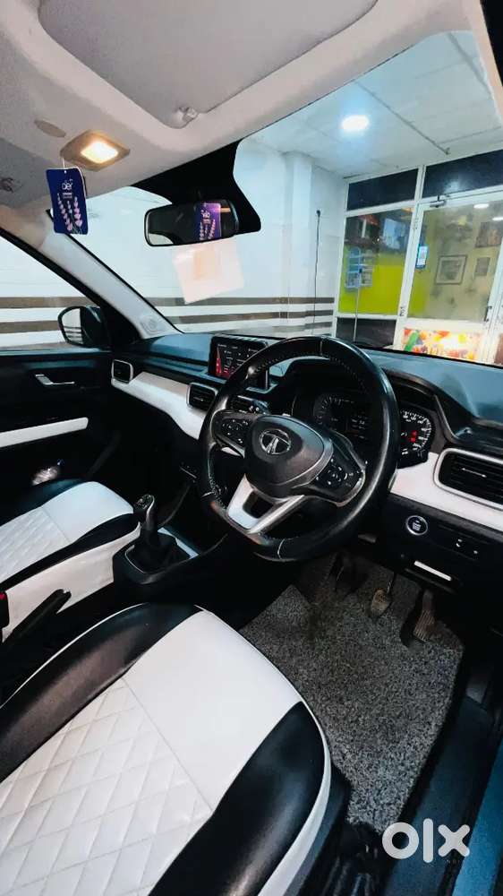 Tata Punch 1.2 Revotron Creative Plus 2022 Petrol