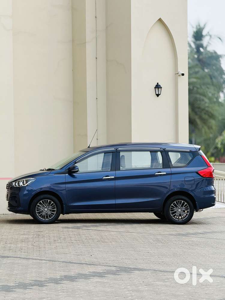 Maruti Suzuki Ertiga Zxi Plus Shvs, 2020, Petrol