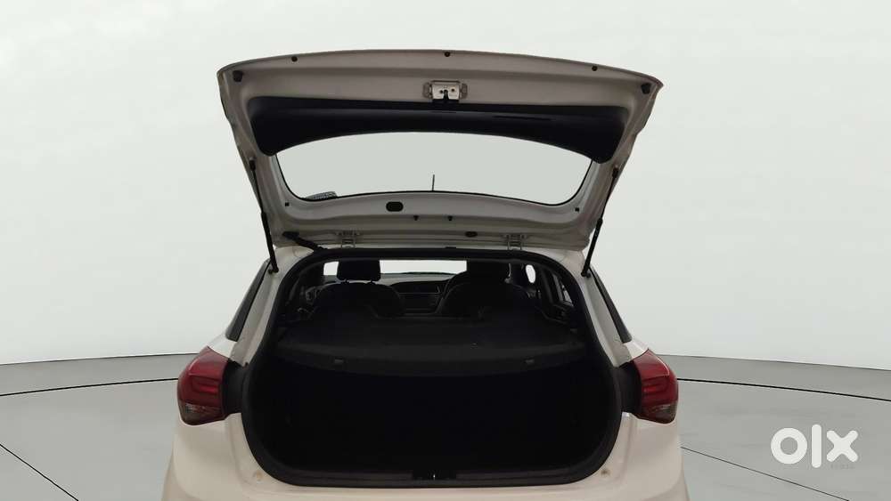 Hyundai Elite I20 Sportz Plus, 2020, Petrol