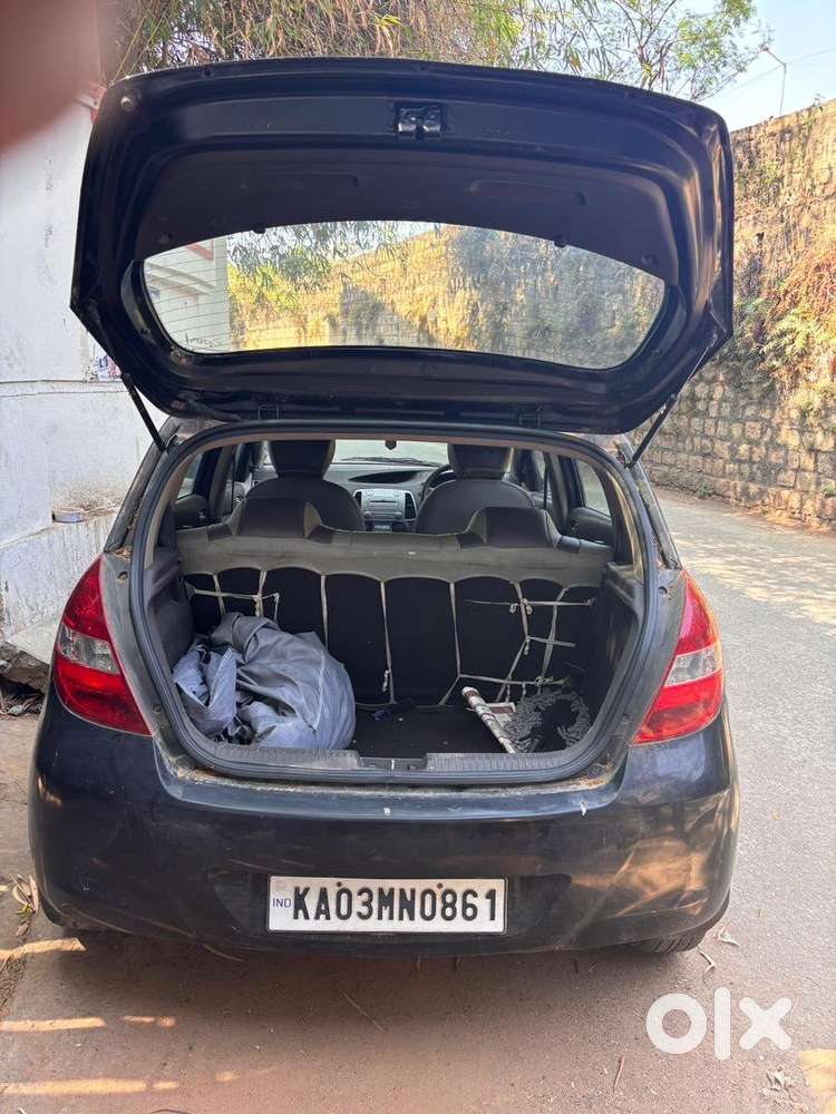 Hyundai New I20 2010 Petrol 85000 Km Driven