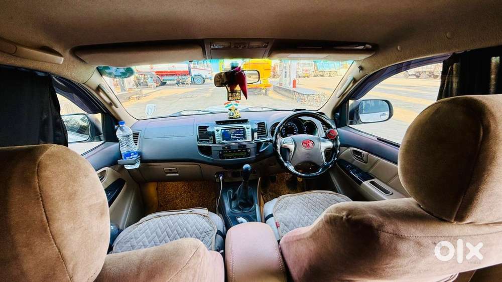 Toyota Fortuner 2013 Diesel Well Maintained Singal Hand Use New Tyres