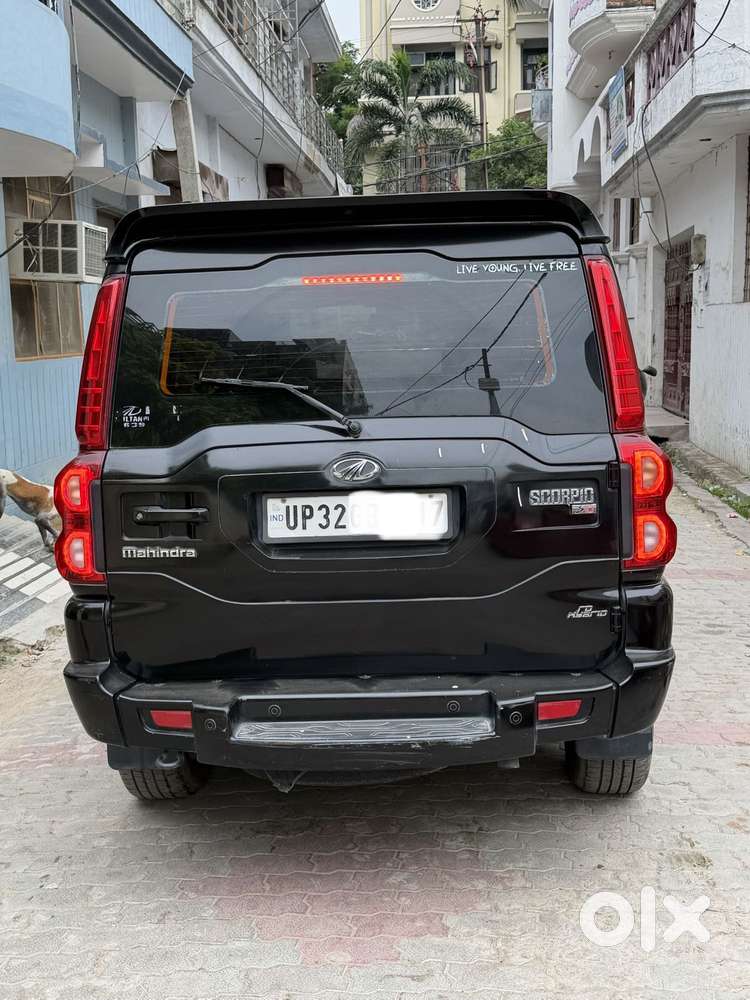 Mahindra Scorpio S10, 2015, Diesel