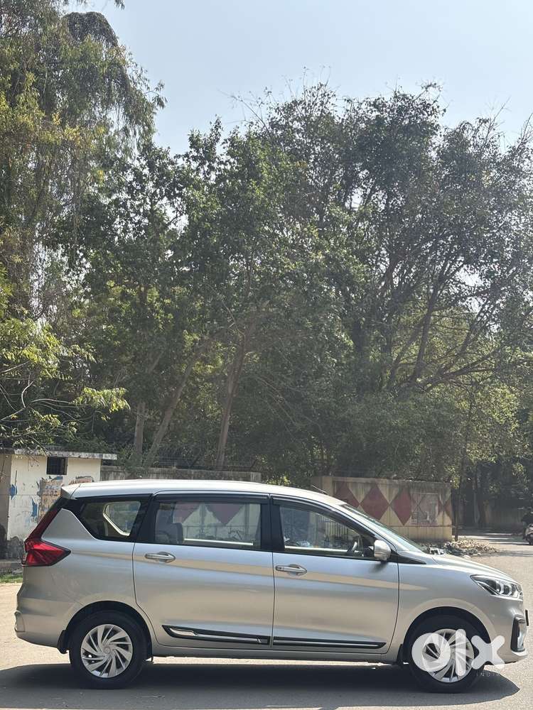 Maruti Suzuki Ertiga Vxi Shvs, 2019, Petrol