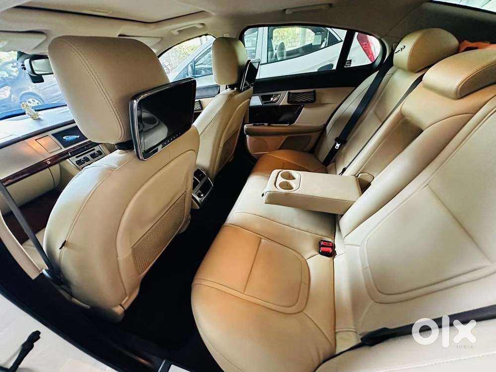 Jaguar Xf 2014 Diesel Well Maintained
