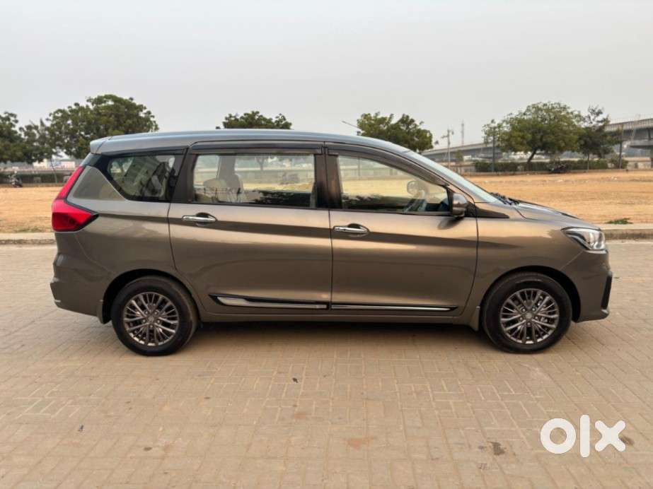 Maruti Suzuki Ertiga Zxi At Petrol, 2021, Petrol
