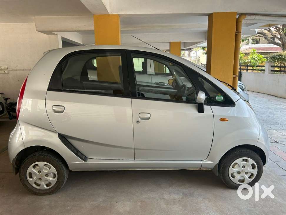Tata Nano Xta, 2015, Petrol
