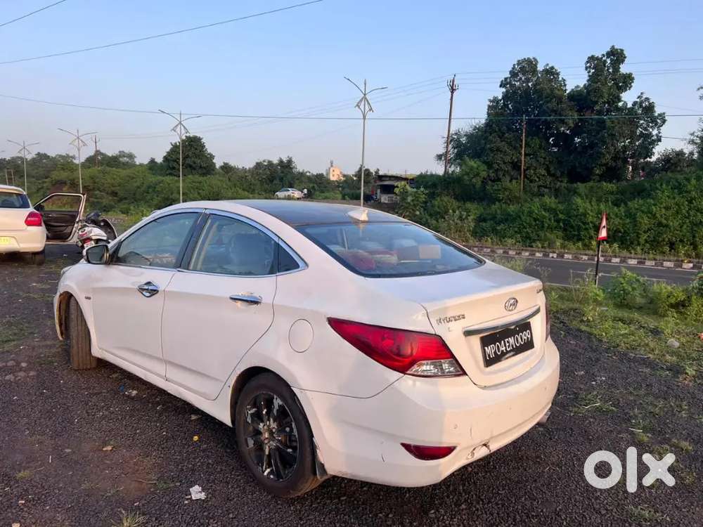 Hyundai Verna 1.6 Sx 2012