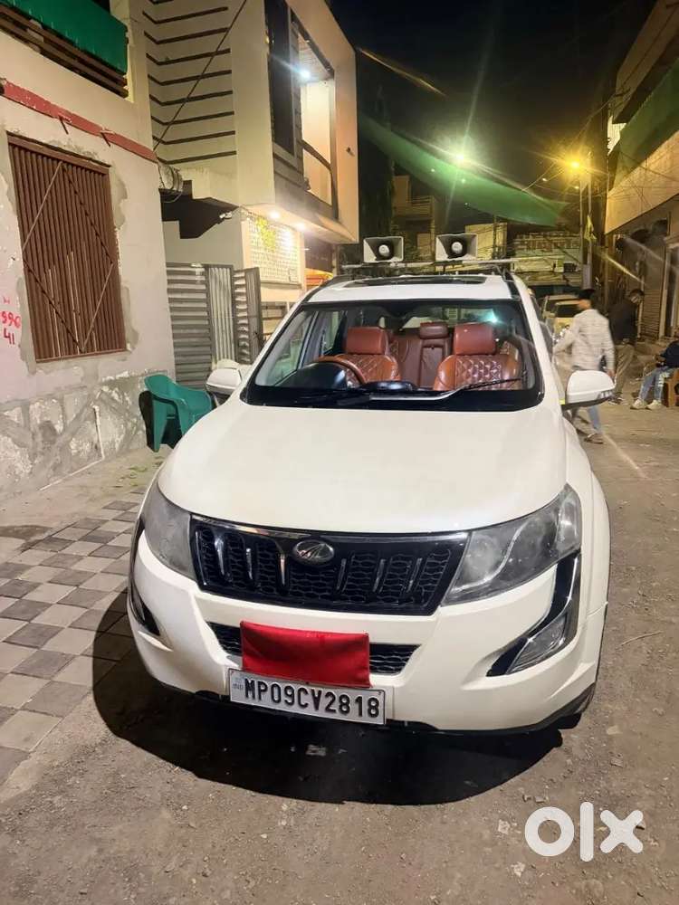 Mahindra Xuv500 2017 Diesel 91677 Km Driven