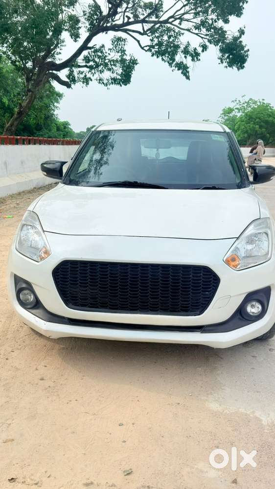 Swift Vxi 2021 Km Driven