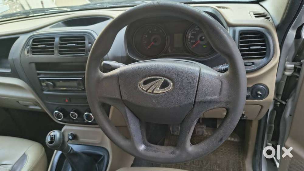 Mahindra Tuv 300 T4, 2016, Diesel