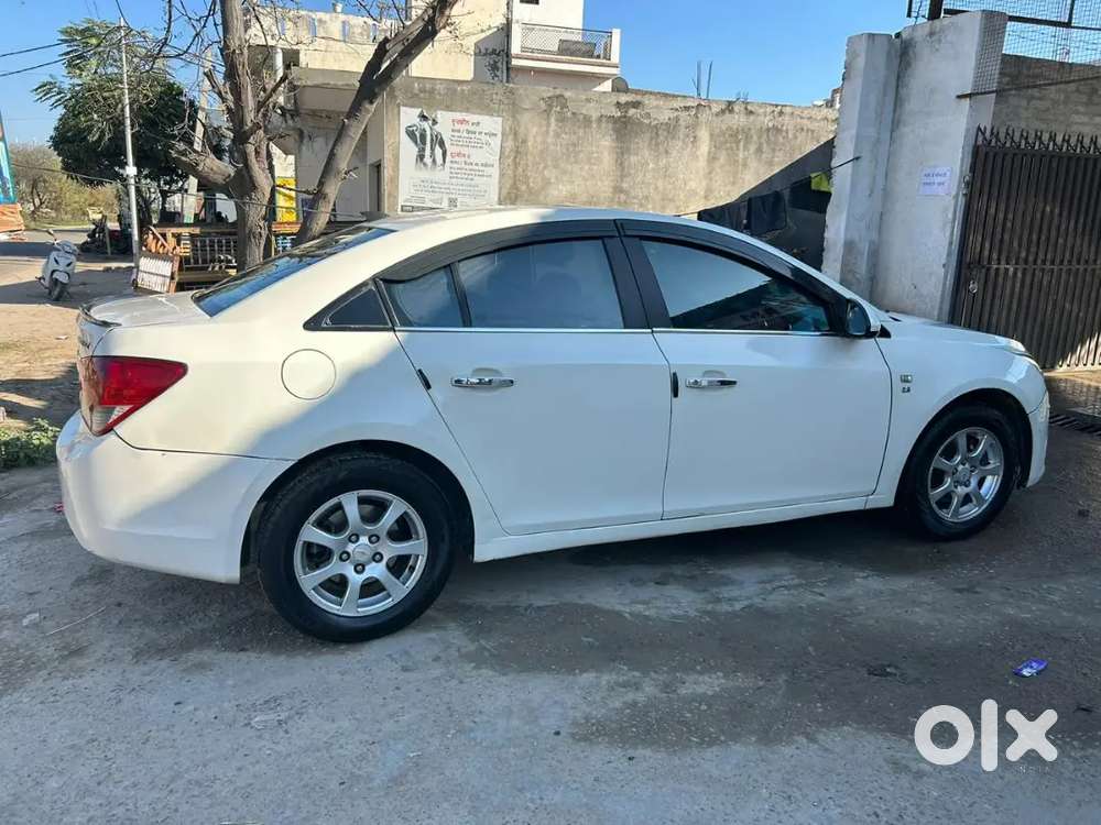 Chevrolet Cruze 2012 Diesel 114000 Km Driven