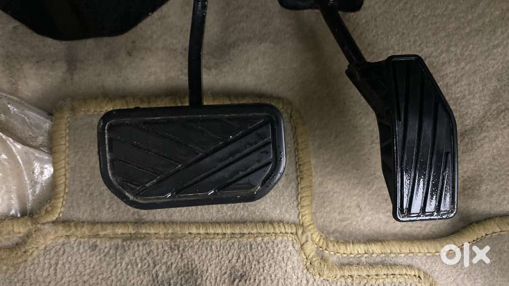 Maruti Suzuki Swift Dzire Zxi + Amt, 2022, Petrol