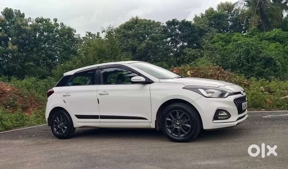 Hyundai Elite I20 Sportz Plus, 2019, Petrol