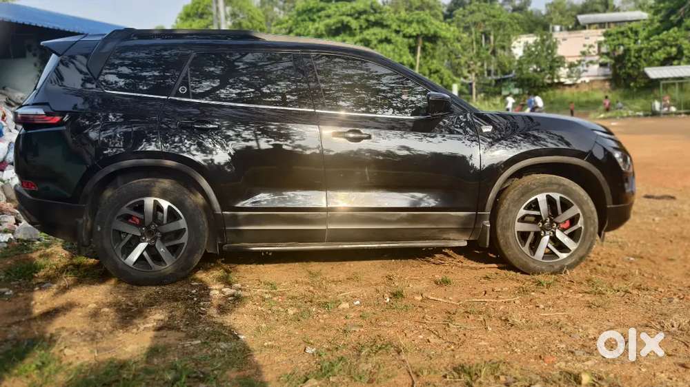 2023 Tata Safari Xza+(o) Red Dark Edition Wth Level 2 Adas