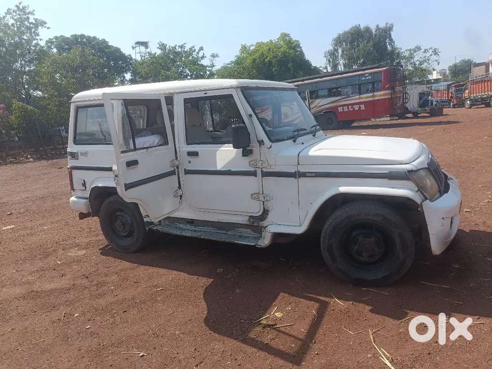 Mahindra Renault Logan 2011