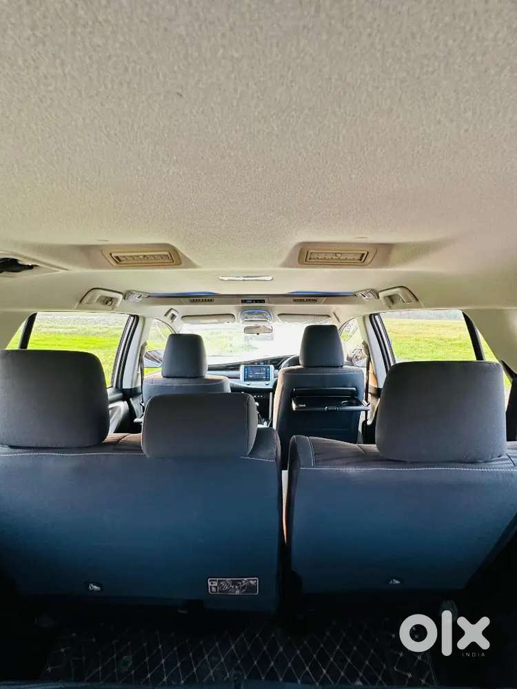 Toyota Innova Crysta 2.4 V 8 Seater 2019 Diesel 45000 Km With Records