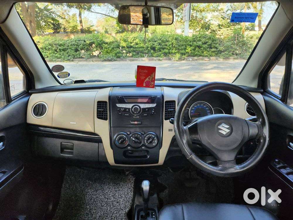 Maruti Suzuki Wagon R 1.0 Vxi Plus Amt, 2017, Cng & Hybrids