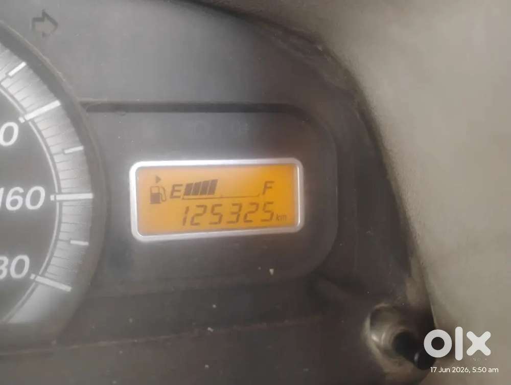 Maruti Suzuki Eeco 2011 Petrol Well Maintained