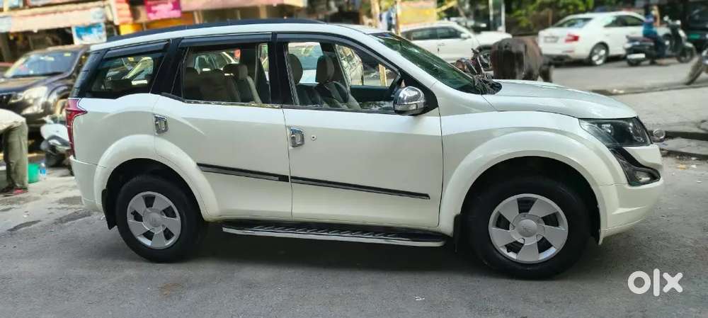 Mahindra Xuv500 2.2 W4 2017