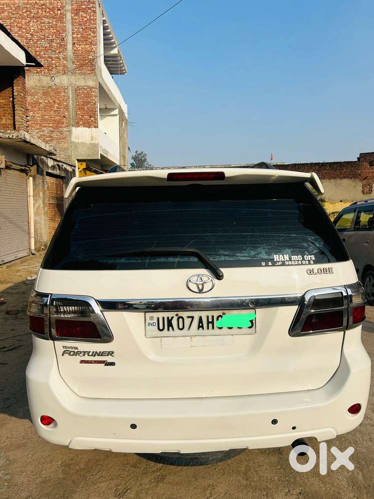 Toyota Fortuner 3.0 4x4 Anniversary Edition Mt, 2011, Diesel