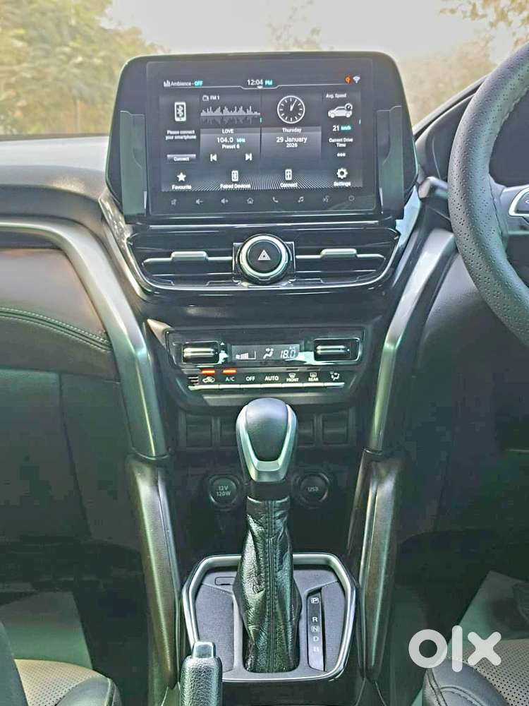 Toyota Urban Cruiser Hyryder 1.5 V Hybrid, 2022, Petrol