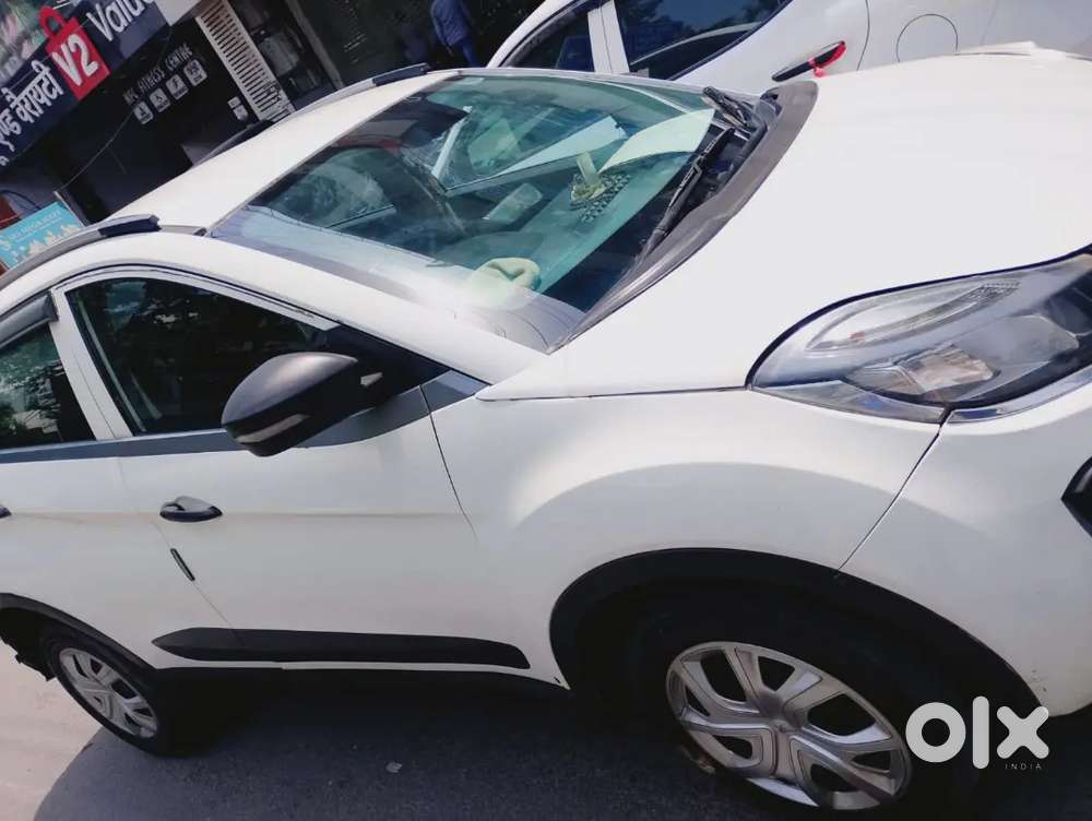 Tata Nexon 2019 Petrol + Cng  .well Maintained