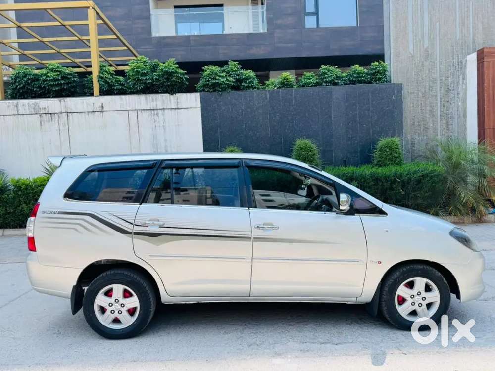 Toyota Innova 2006