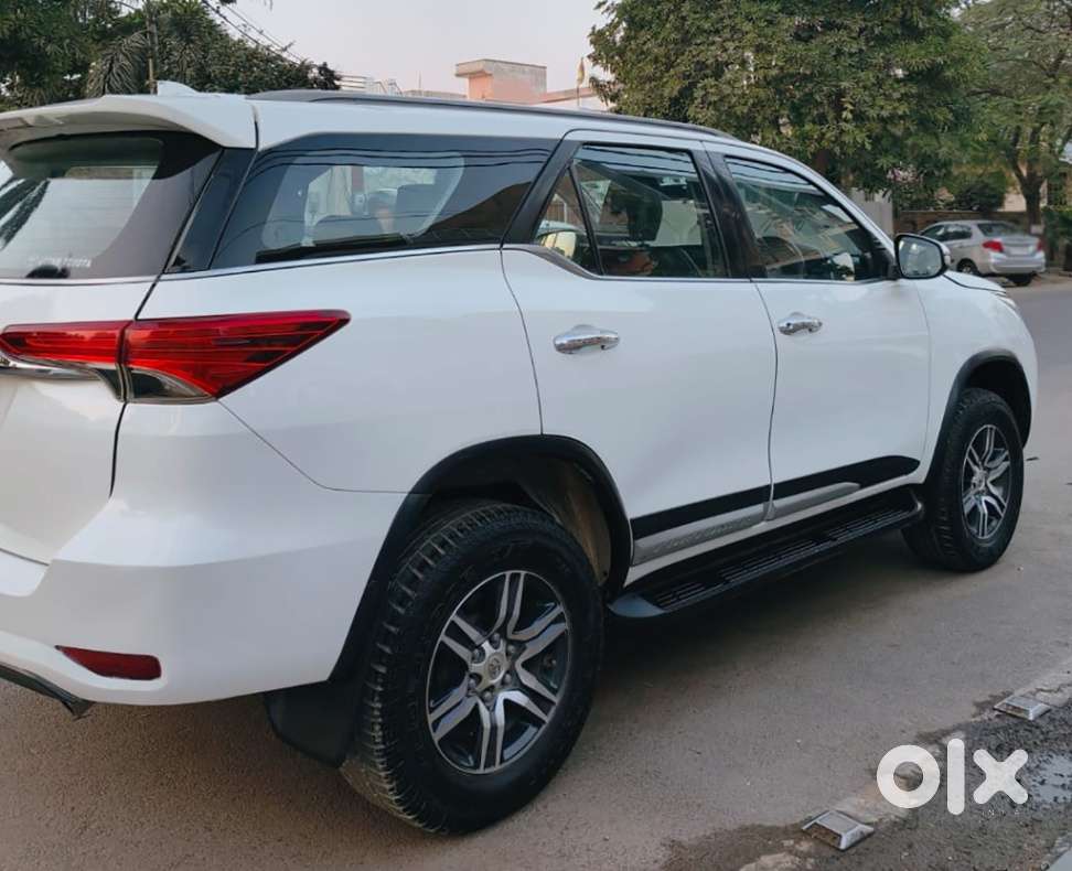 Toyota Fortuner 2.8 2wd Mt, 2017, Diesel