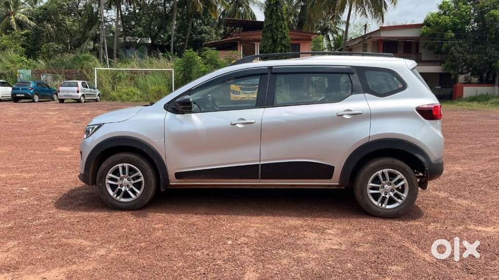 Renault Triber Rxt, 2021, Petrol