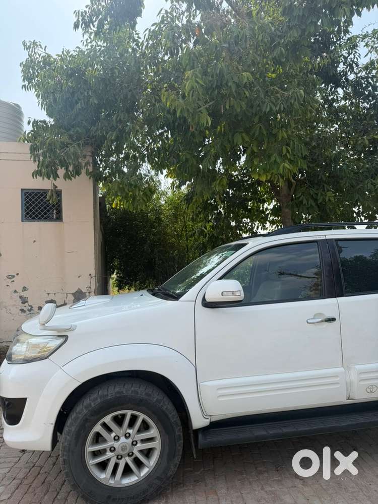 Toyota Fortuner Diesel 2014