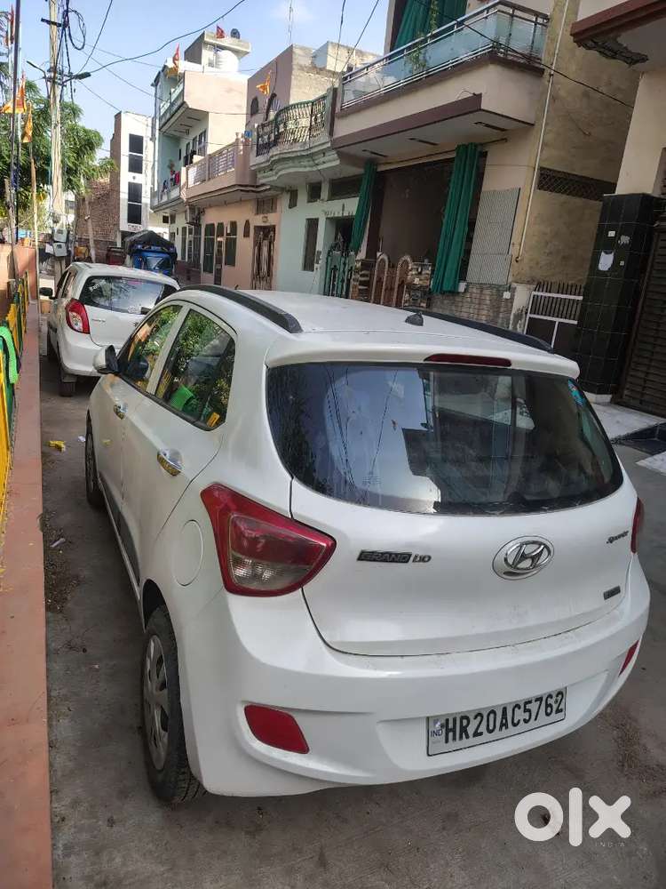 Hyundai Grand I10 2014 Diesel 101000 Km Driven
