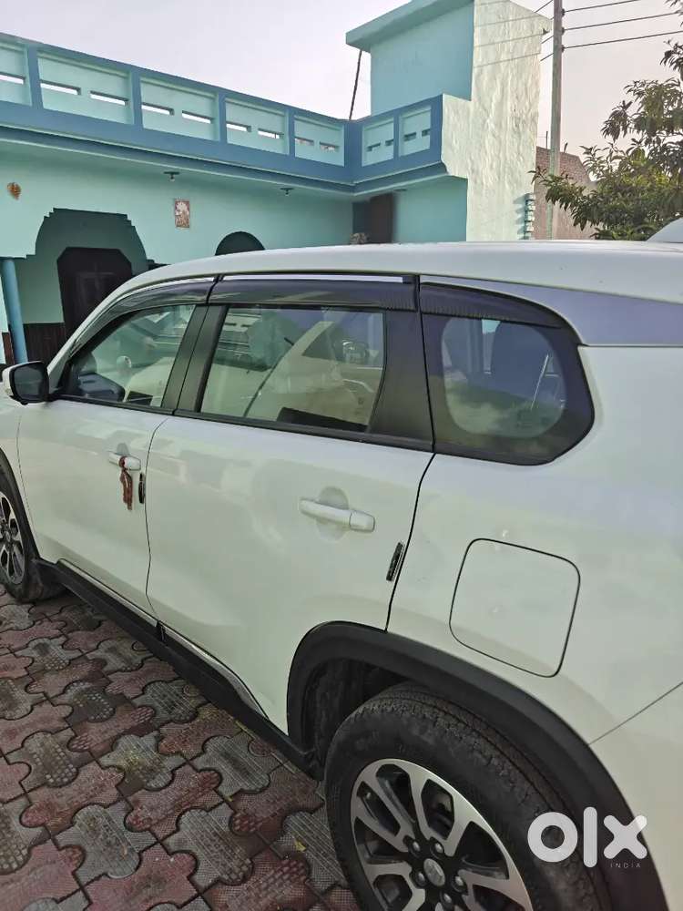 Maruti Suzuki Grand Vitara 2023 Petrol 30500 Km Driven