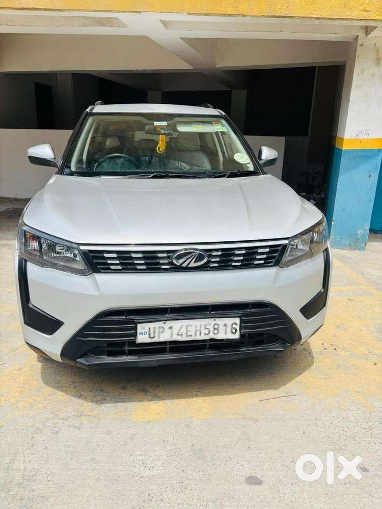 Mahindra Xuv300 2020 Diesel Well Maintained
