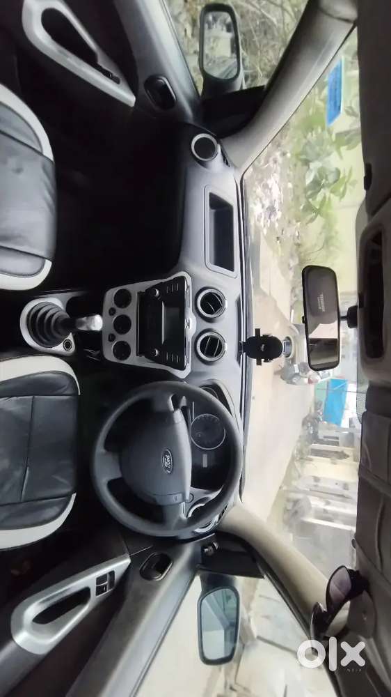 Ford Figo 2011 Petrol 71112 Km Driven