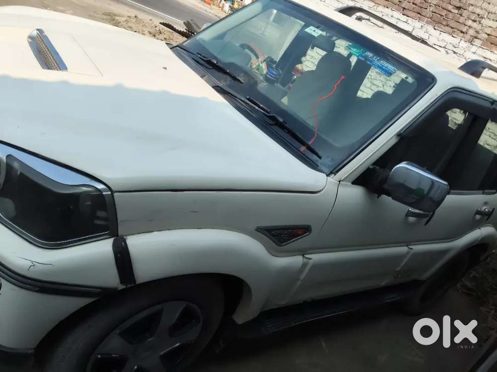 Mahindra Scorpio 1.99 Plus 2015