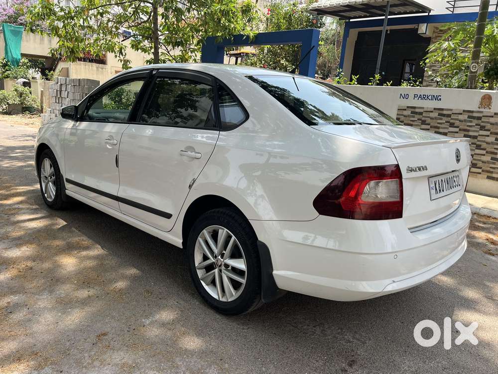 Skoda Rapid 1.5 Tdi At Style, 2017, Diesel