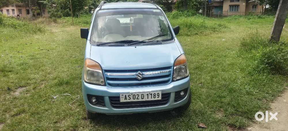 Maruti Suzuki Wagon R 1.0 2011,ac,ps,pw,music System.