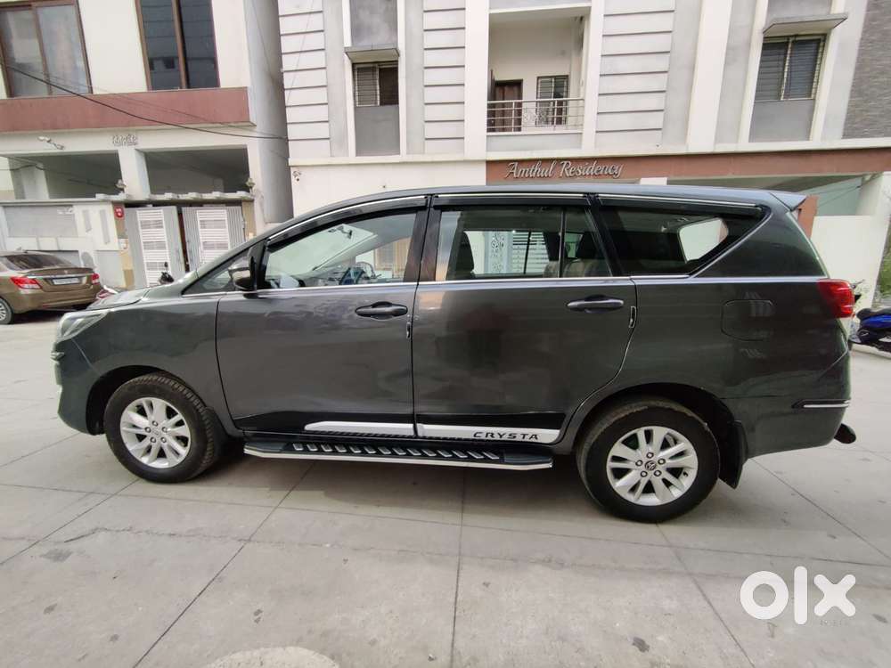 Toyota Innova Crysta 2.4 G Mt 8s, 2017, Diesel