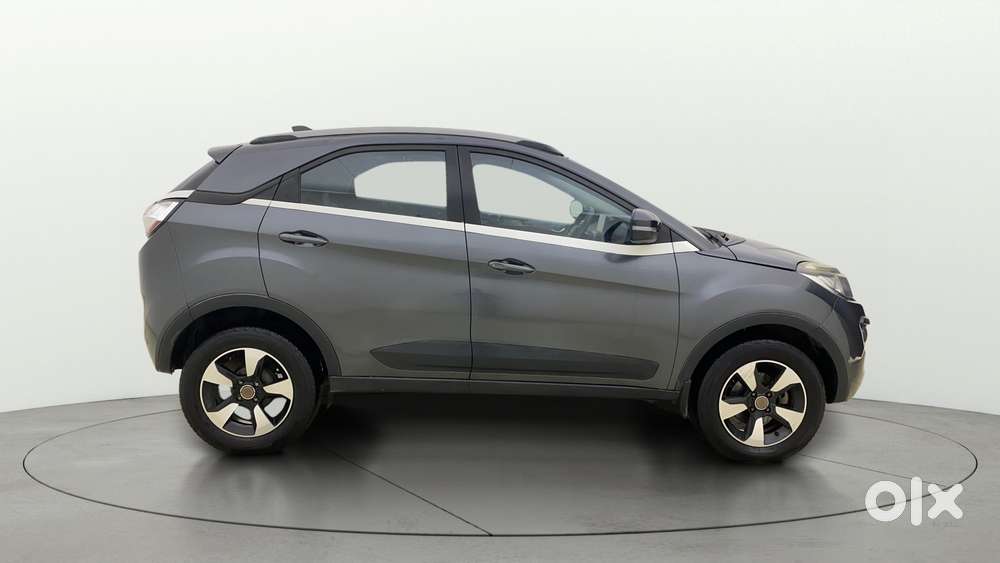 Tata Nexon 1.2 Revotron Xza Plus, 2019, Petrol