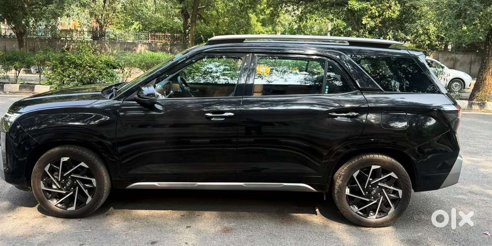 Hyundai Alcazar Platinum, 2024, Petrol