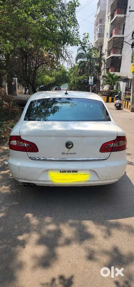 Skoda Superb 2010 Diesel 62000 Km Driven