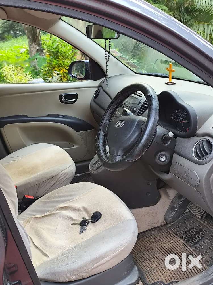 Hyundai I10 Sportz 2013 Petrol Automatic