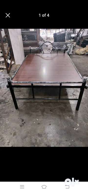 Foldable top steel cot