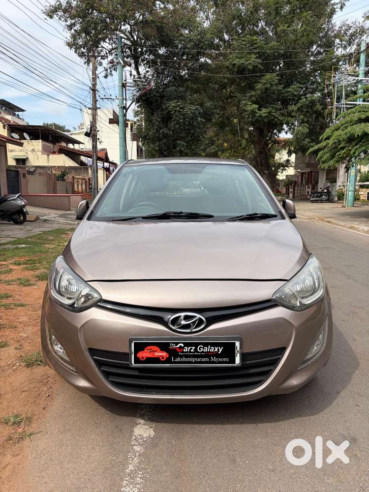 Hyundai I20 Sportz 1.2 Bs-iv, 2013, Petrol