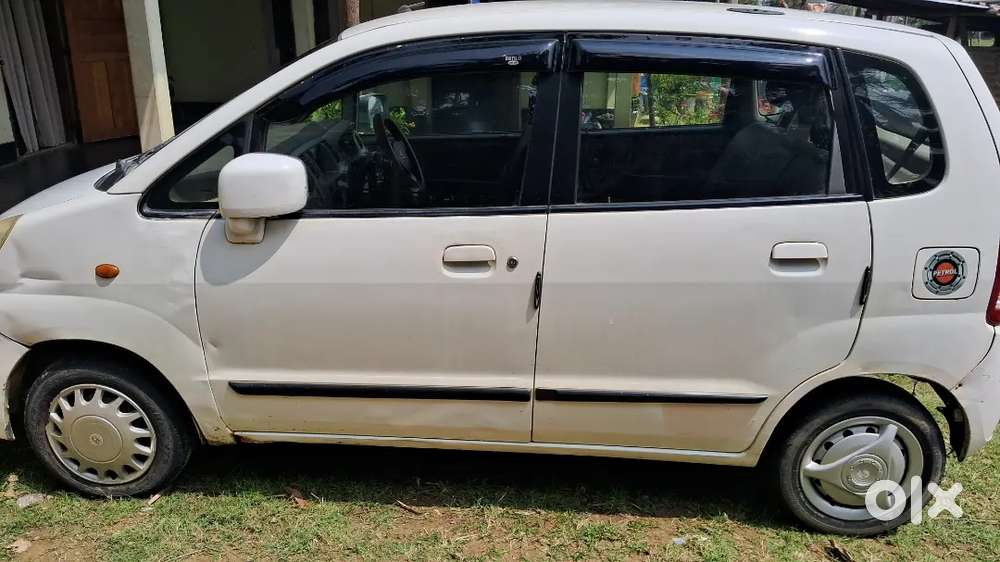 Maruti Suzuki Zen Estilo 2010 Petrol