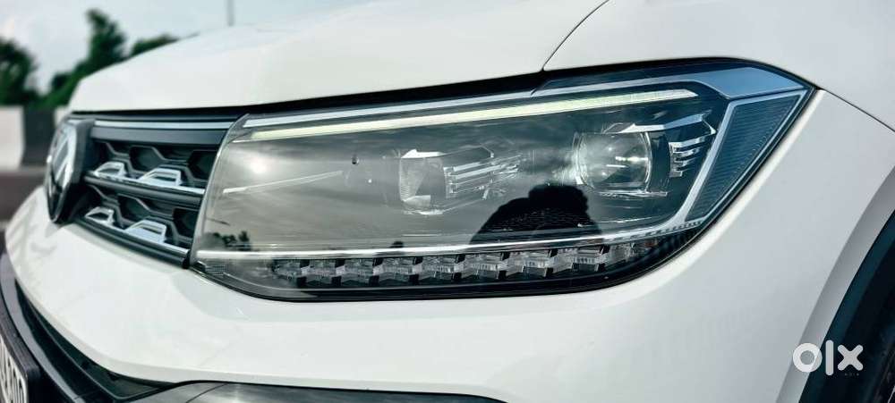 Volkswagen Taigun 1.0 Tsi Topline At, 2023, Petrol