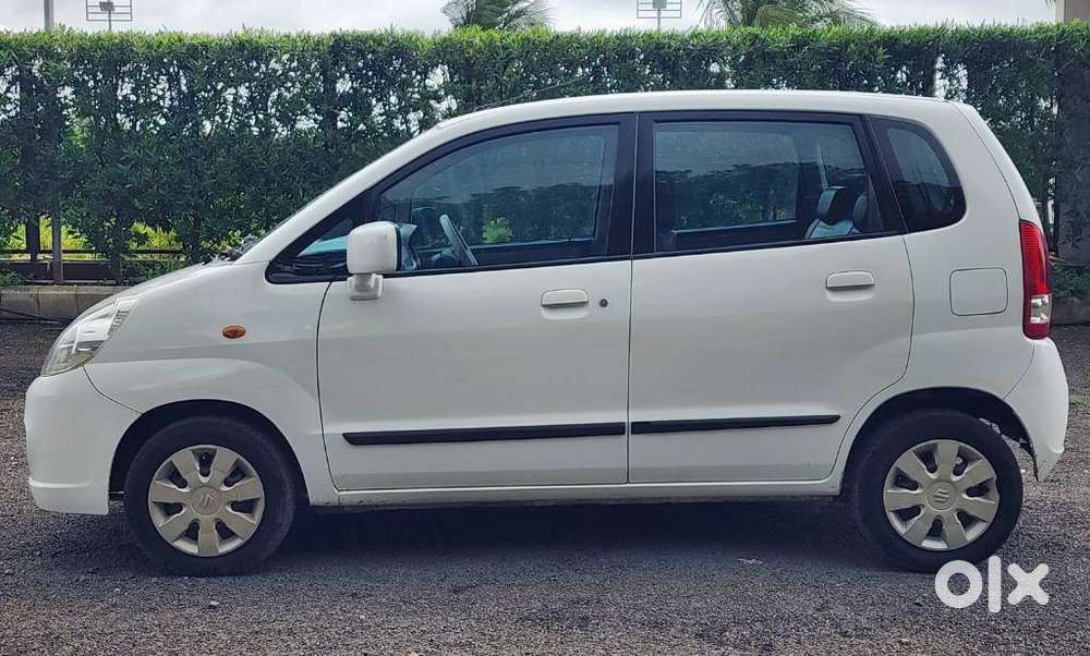 Maruti Suzuki Zen Estilo Vxi Bsiv, 2010, Petrol
